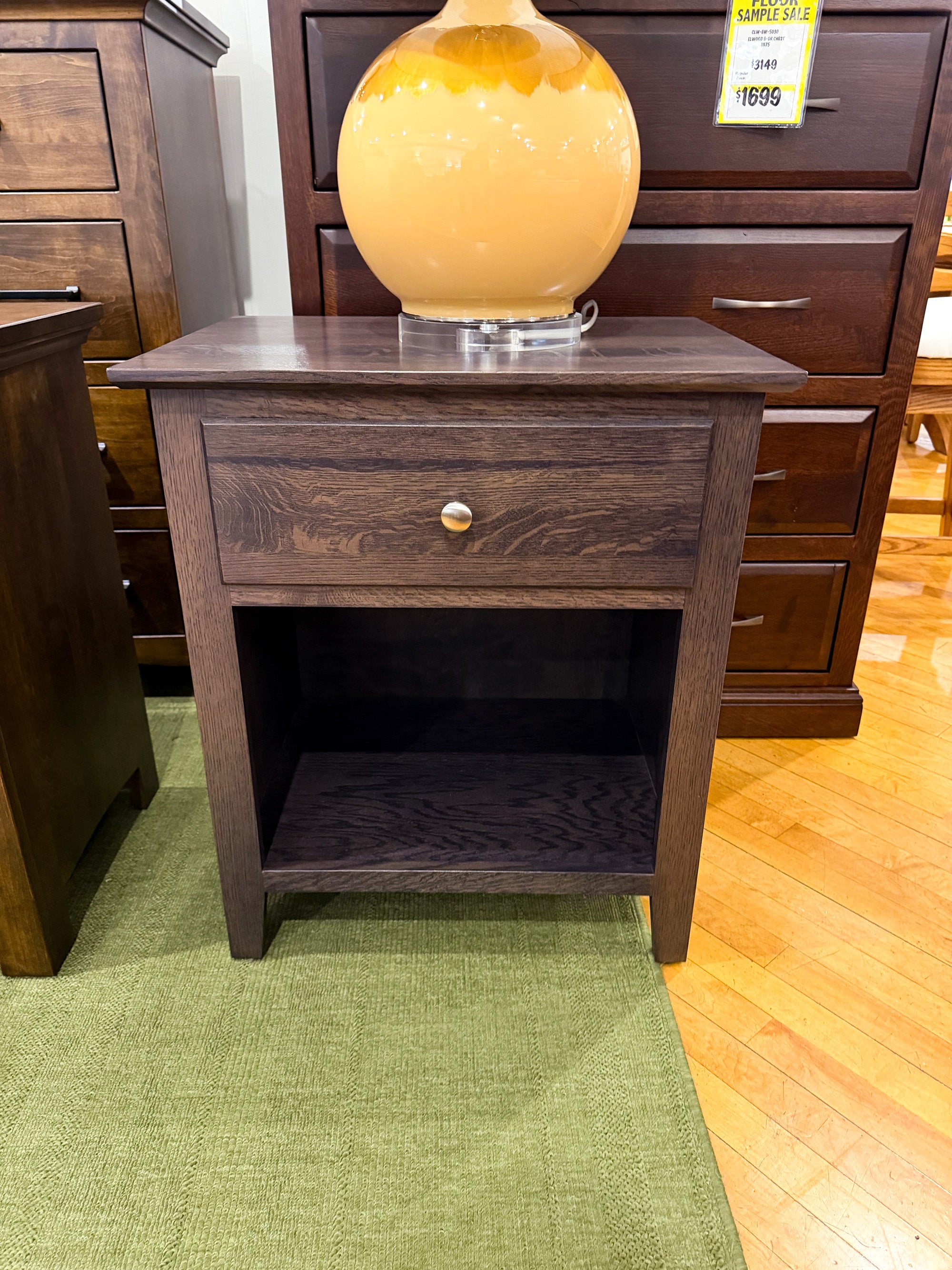 Night Stand with 1 Drawer
