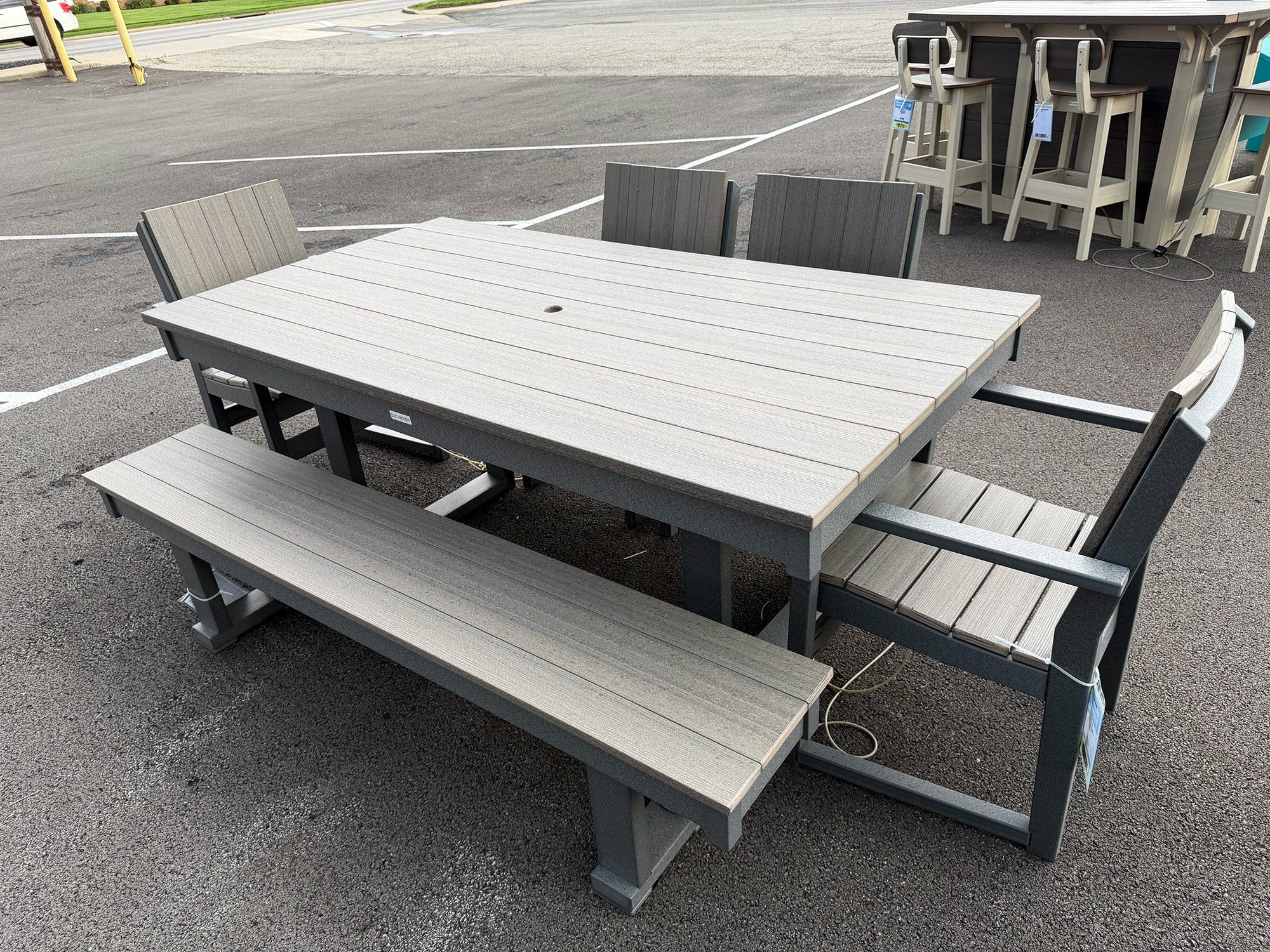 6-Piece Outdoor Dining Set (Coastal on Dark Gray)
