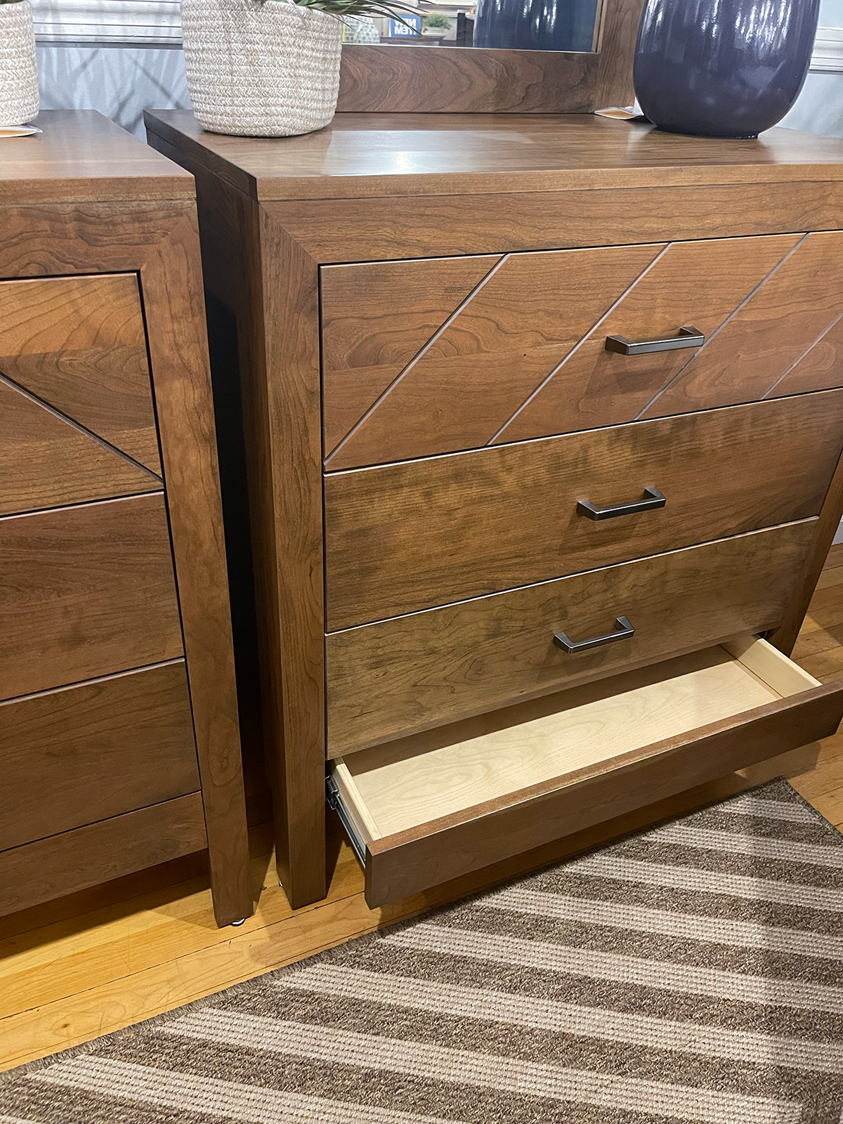 7-Piece Sap Cherry Bedroom Set