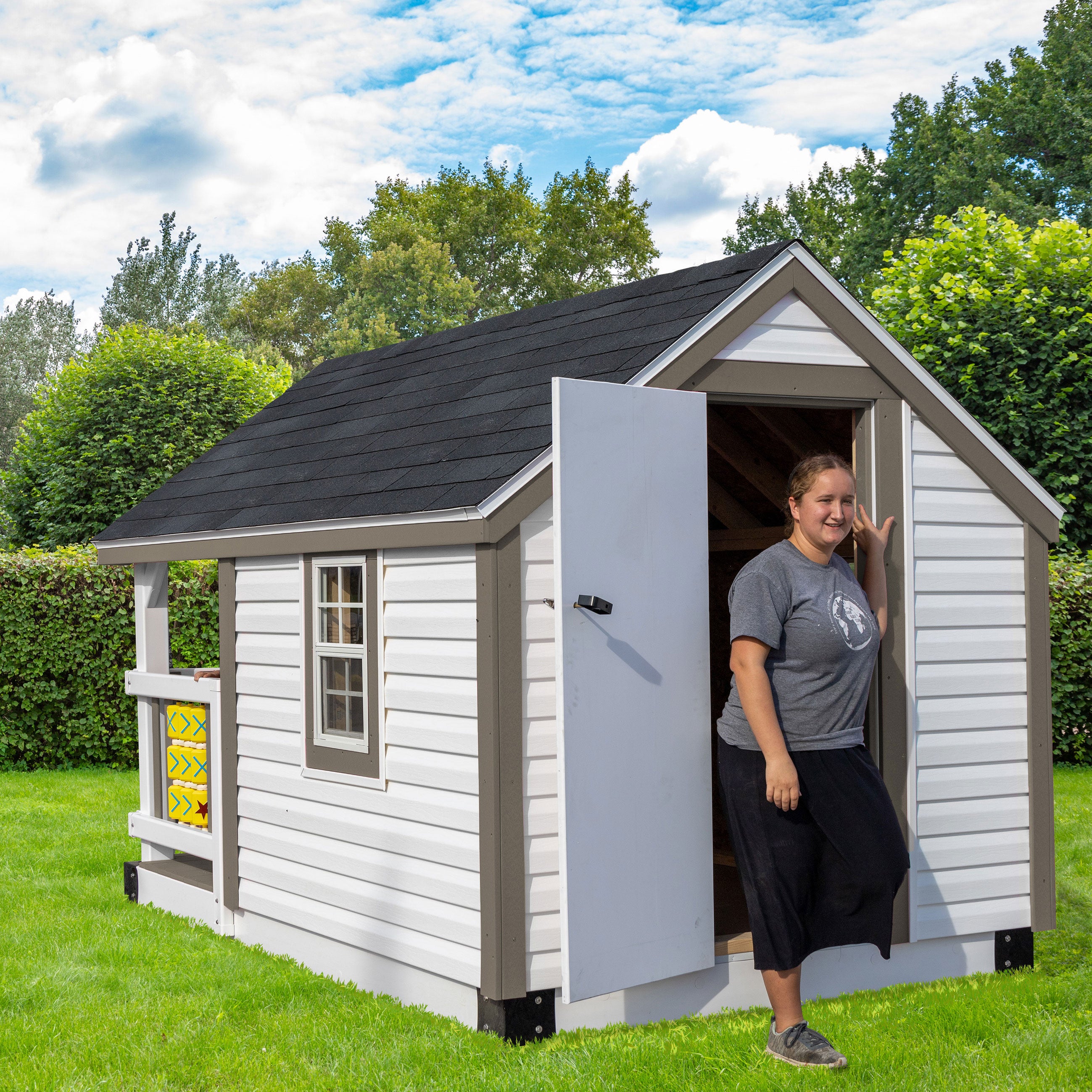 880 Backyard Cottage Amish Playset - Herron's Furniture