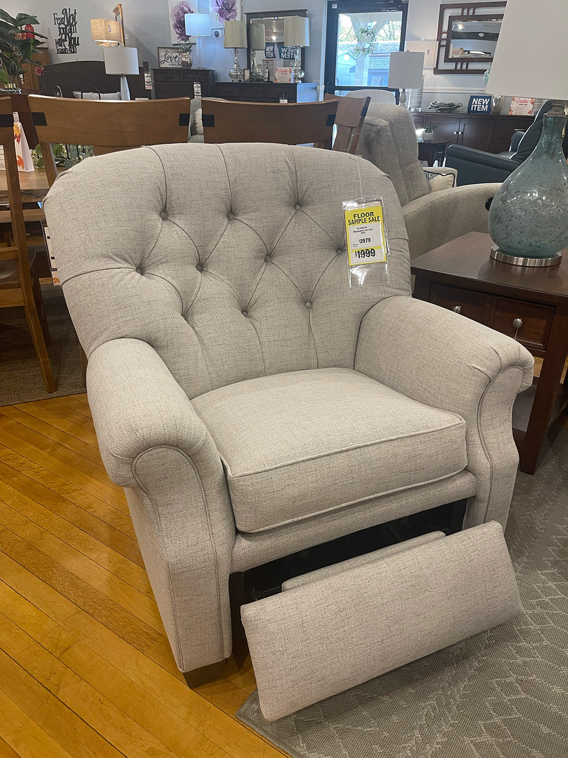 Benjamin Chair with Power Footrest