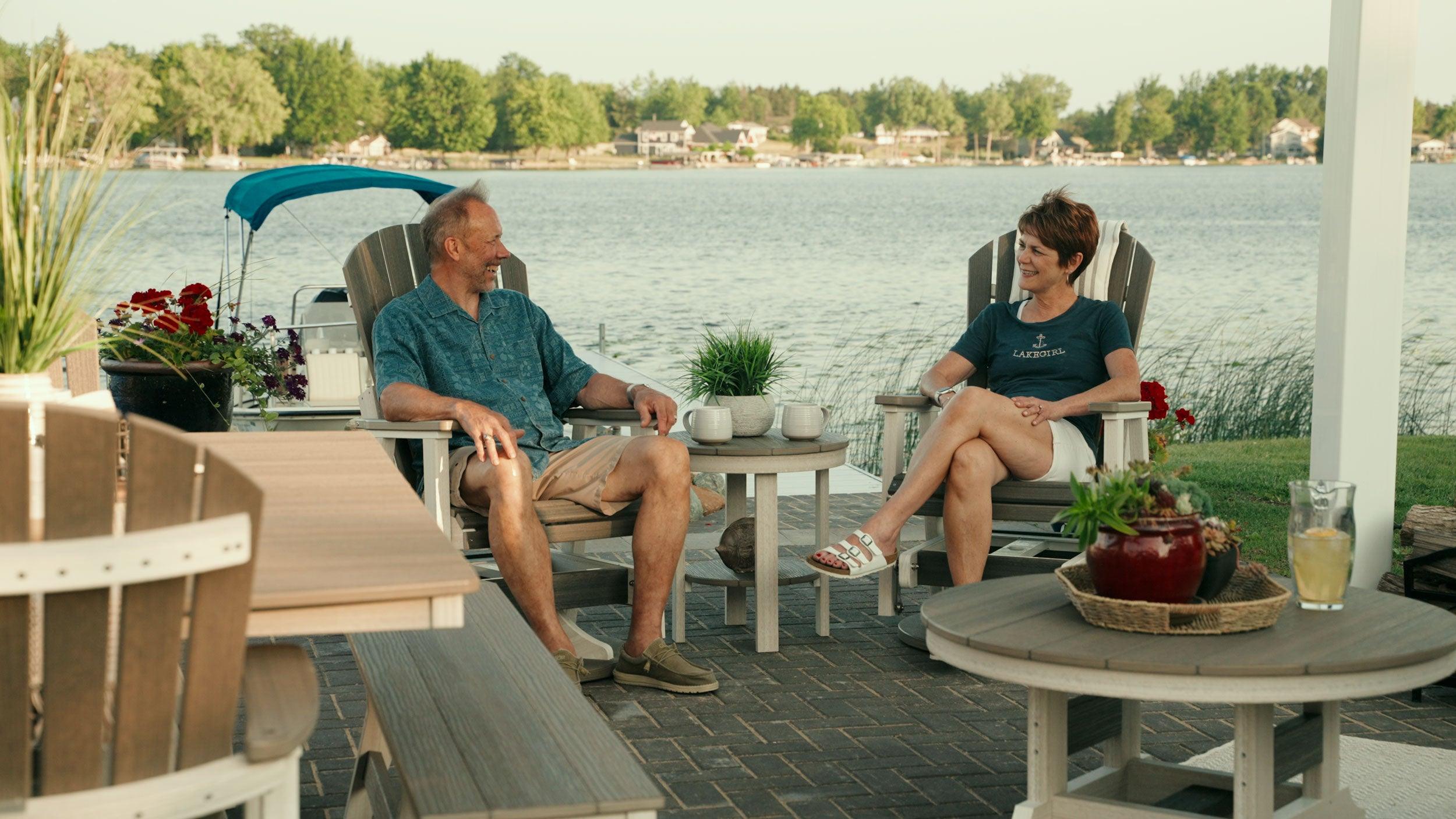 Berlin-Gardens-Outdoor-Furniture-Farmhouse-Table-Herrons-Amish-Furniture.jpg
