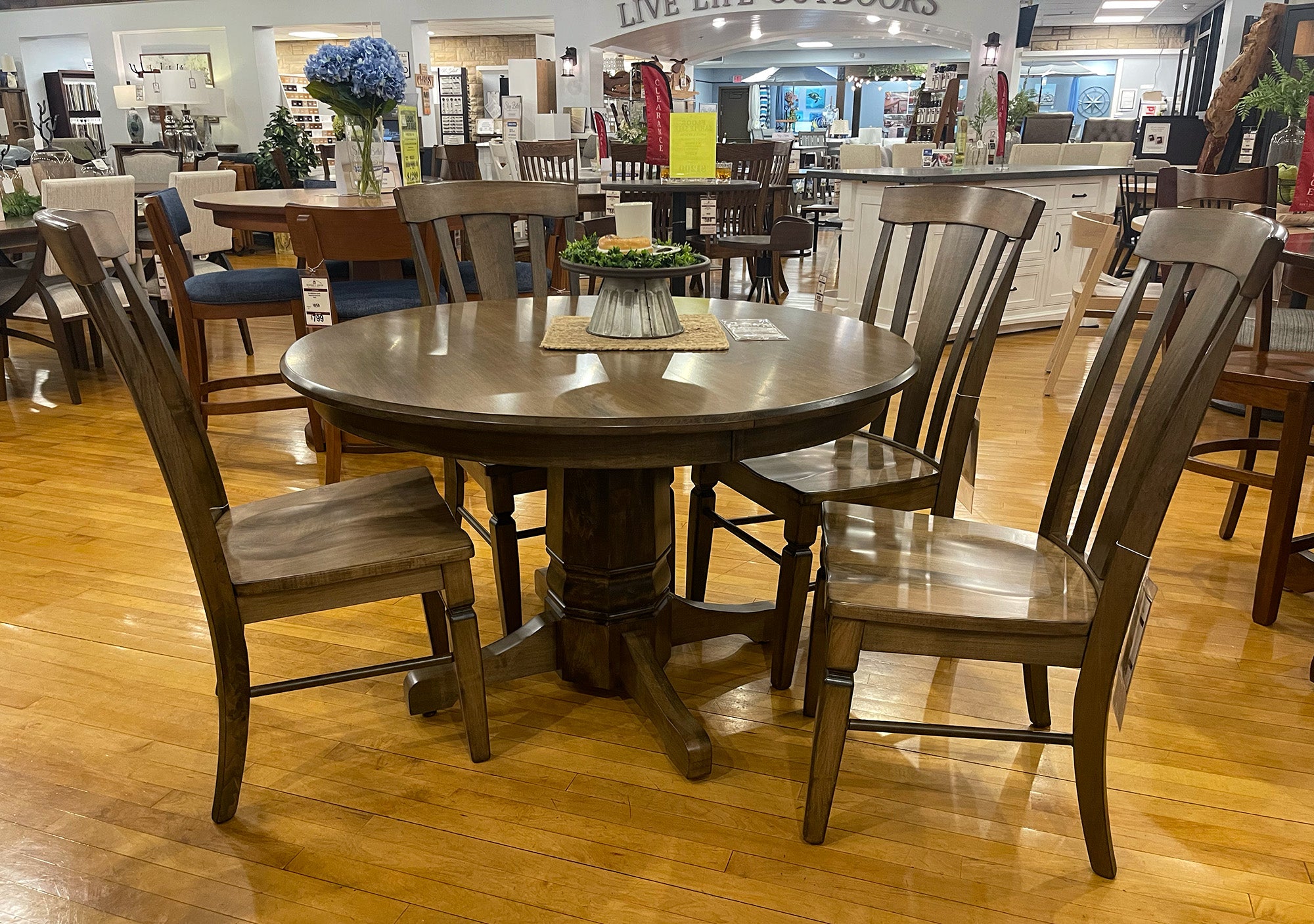 5-Piece Single Dutch Pedestal Table