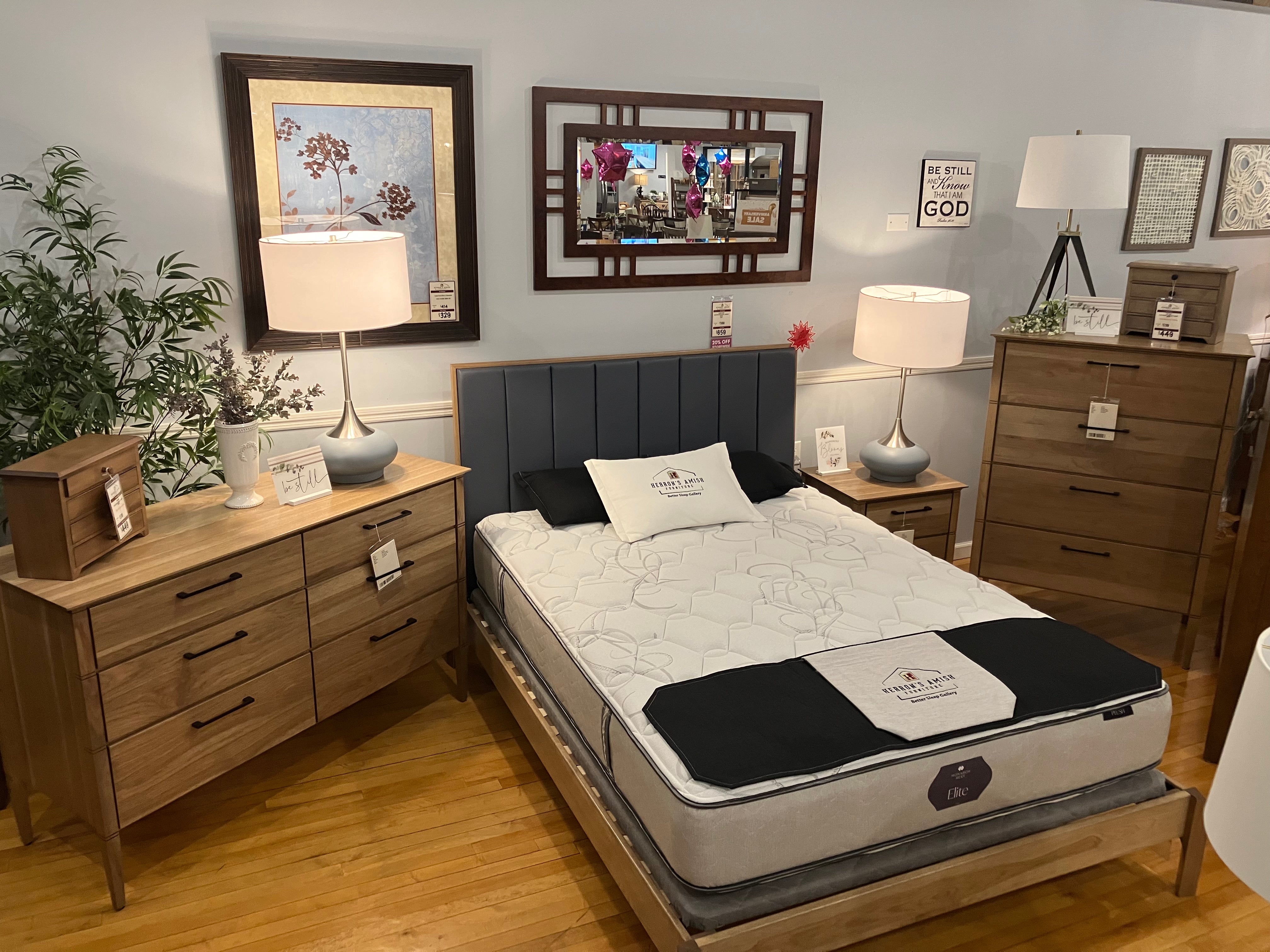 Reveal 4-Piece Bedroom Set