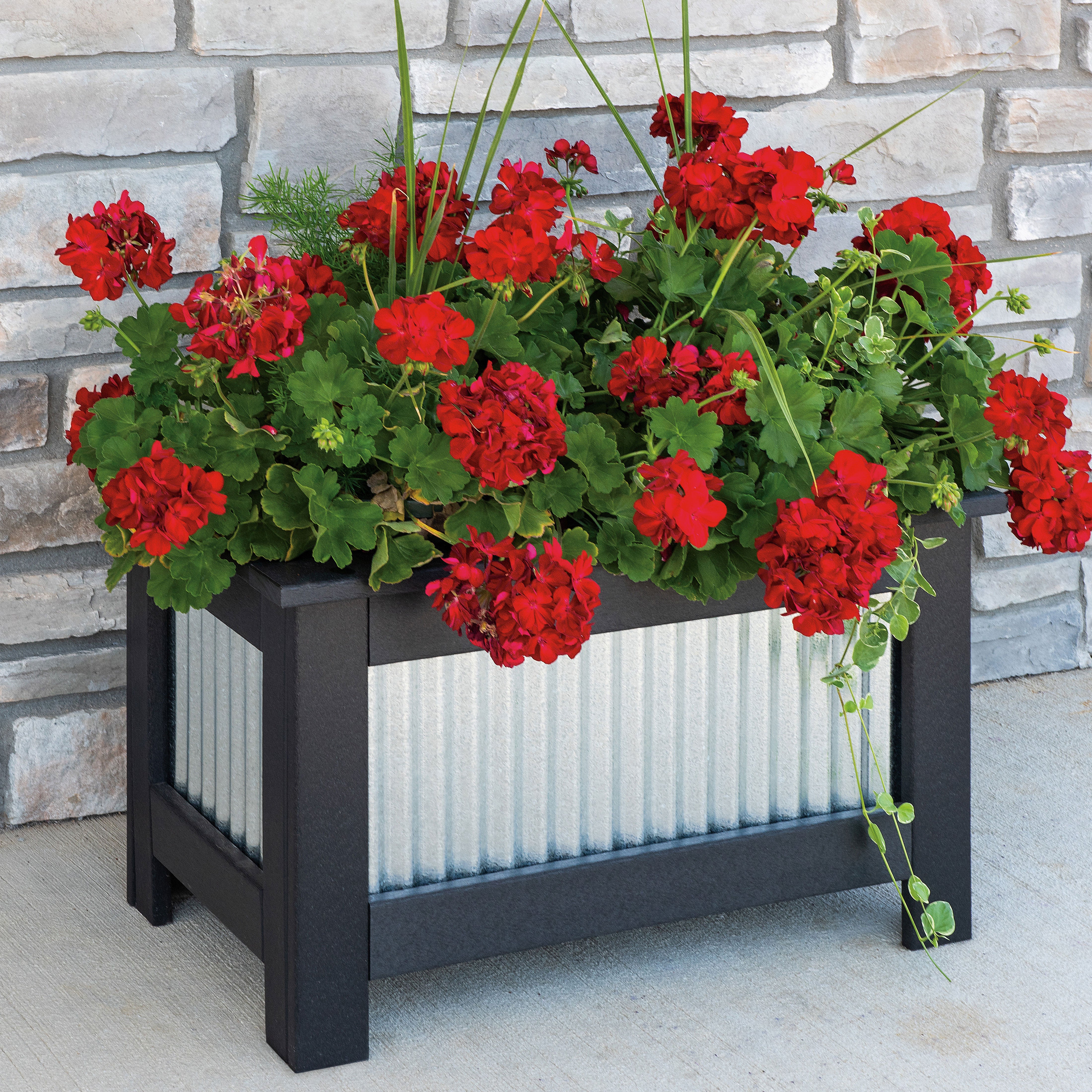 Herb & Flower Amish Patio Planter - Herron's Furniture