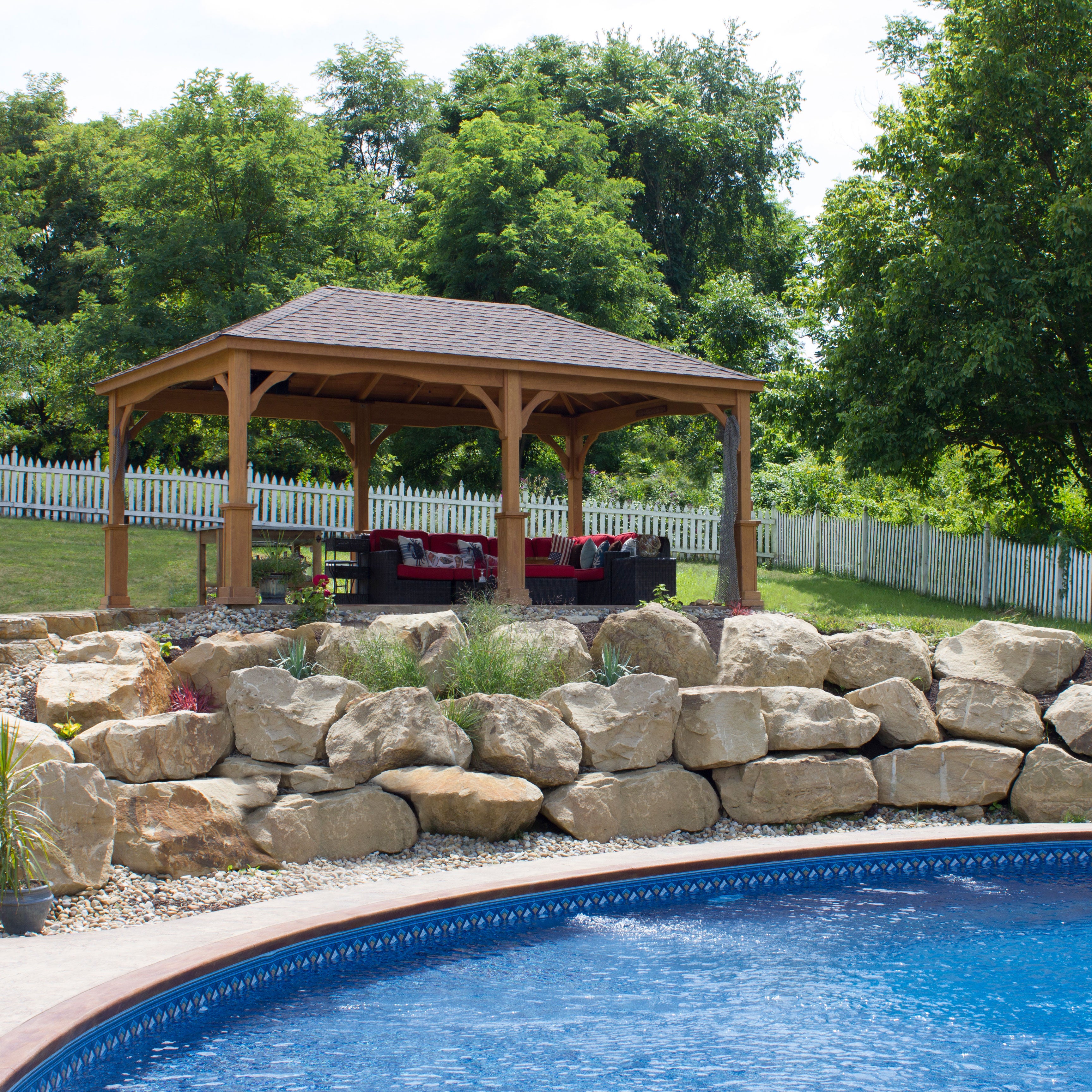 Custom Hampton Wood Amish Pavilion - Herron's Furniture