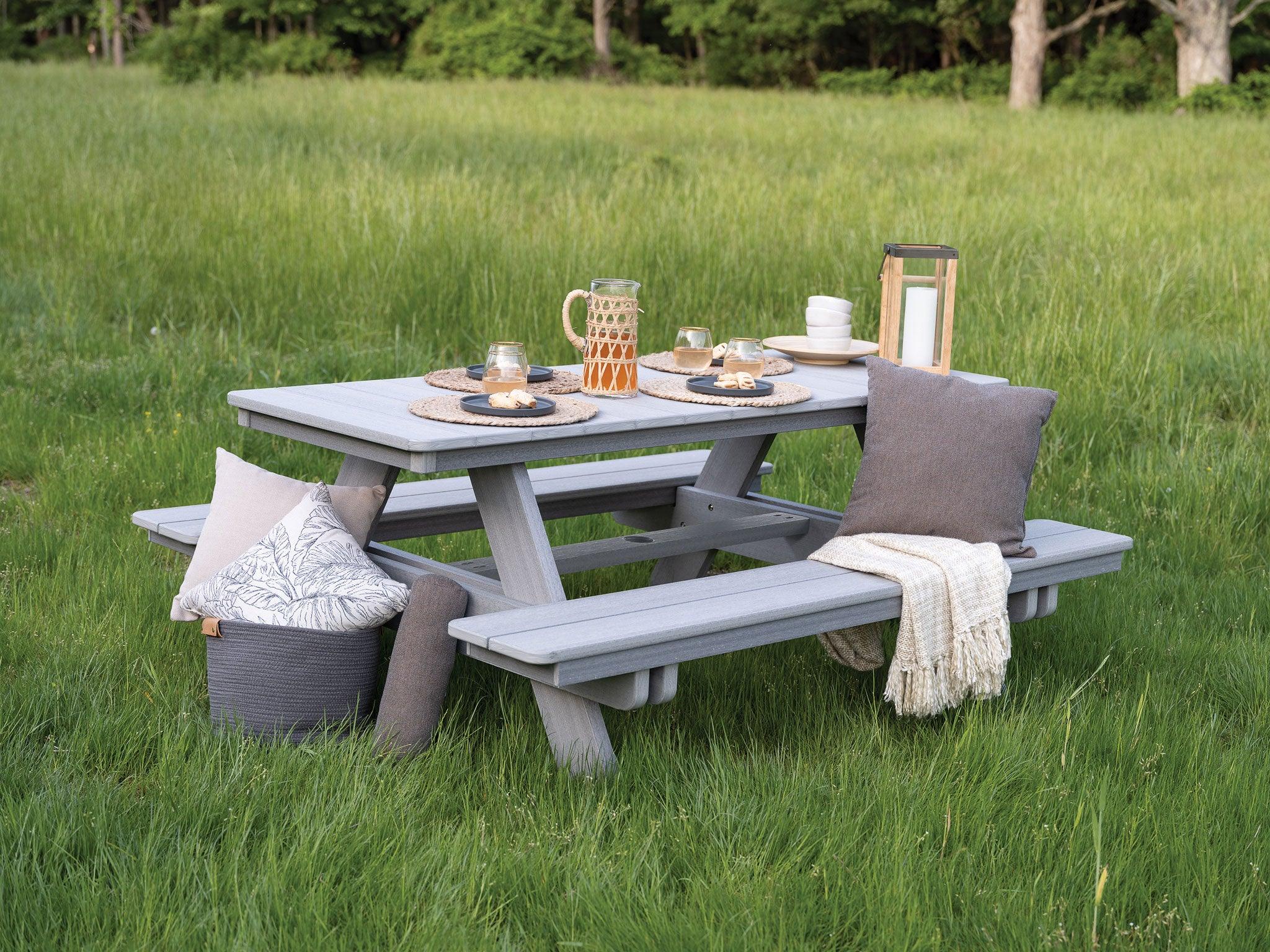 Rectangle Poly Picnic Table - Herron's Furniture