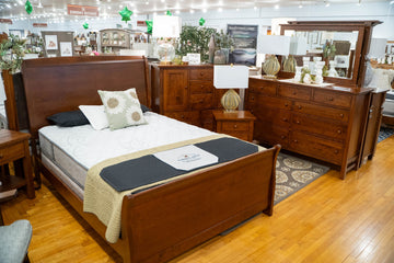 Cabin Creek Queen 5-Piece Bed Set - Herron's Furniture