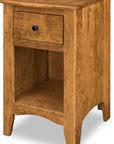 Carlston Amish Bedroom Collection