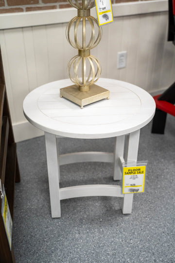 Joby Wood Grain Poly End Table White - Herron's Furniture