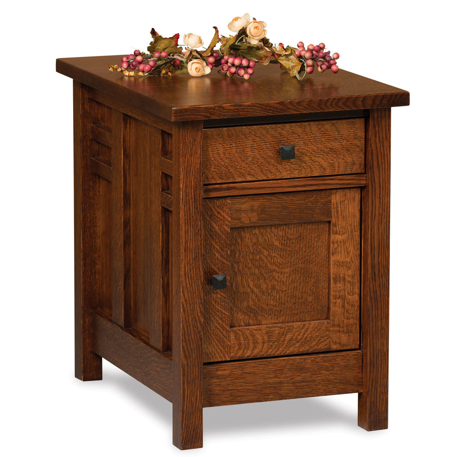 Kascade Amish End Table Enclosed - Herron's Furniture