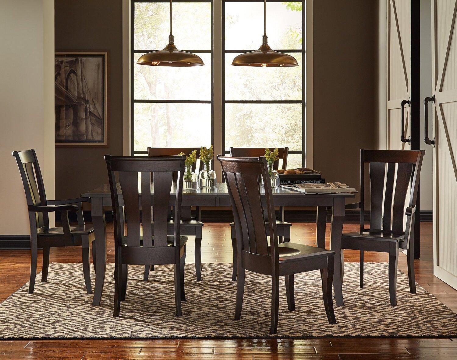 Fenmore Amish Dining Table - Herron's Furniture